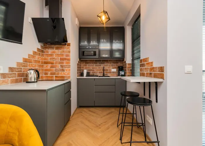 Doki Studio Montownia By Grand Apartments